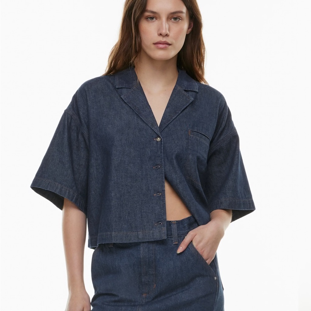Aritzia Jane Boxy Denim Shirt Medium